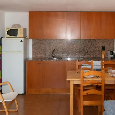 Welcs 320 Pda Con Balcon Y Piscina