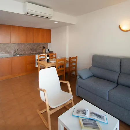 Welcs 320 Pda Con Balcon Y Piscina Apartmán *